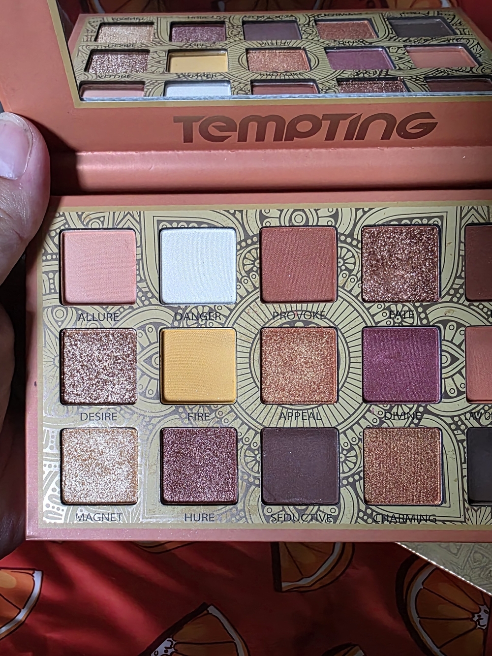 Eyeshadow Palette - Warm Pink & Bronze Shades